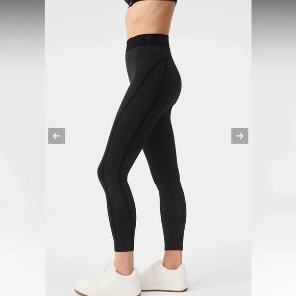 NWT Alo Yoga airlift line up leggings - Picture 2 of 8
